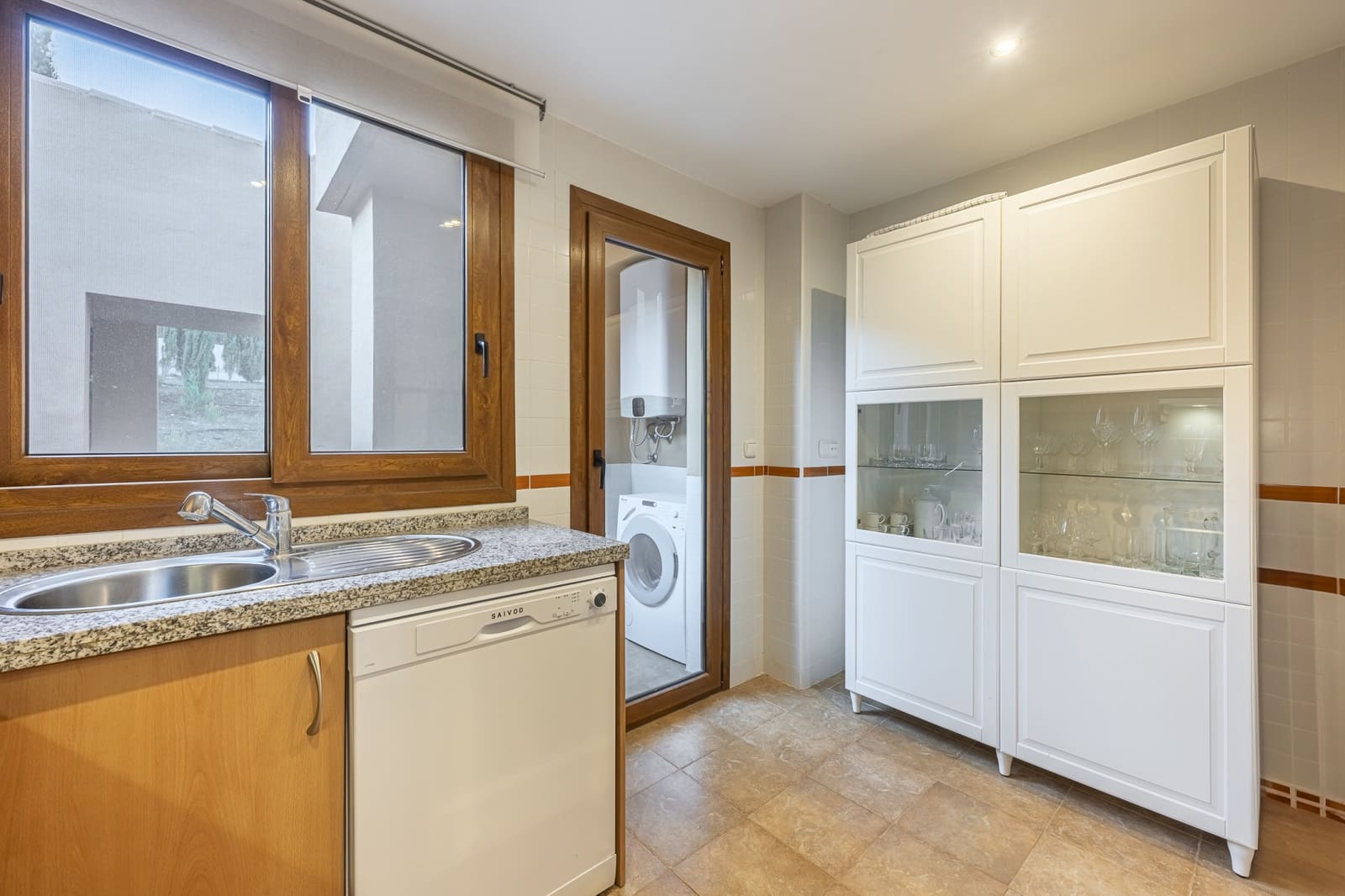 2 slaapkamer Penthouse te koop in Marbella met zwembad garage - € 355.000 (Ref: 9540584)