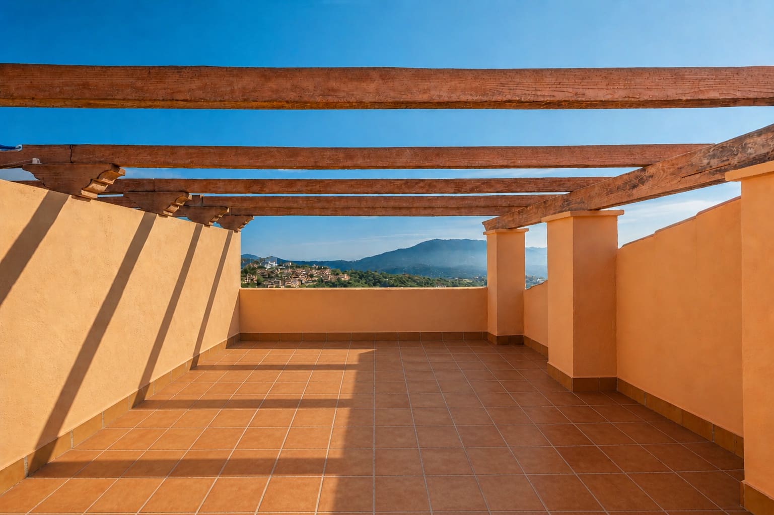 2 bedroom Penthouse for sale in Marbella with pool garage - € 349,000 (Ref: 9540584)