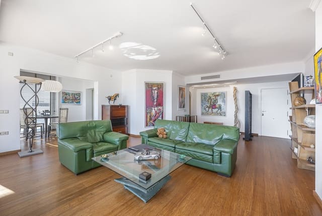 2 Zimmer Apartment zu verkaufen in Marbella mit Pool Garage - 500.000 € (Ref: 9578284)