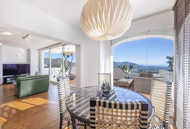 2 Zimmer Apartment zu verkaufen in Marbella mit Pool Garage - 500.000 € (Ref: 9578284)