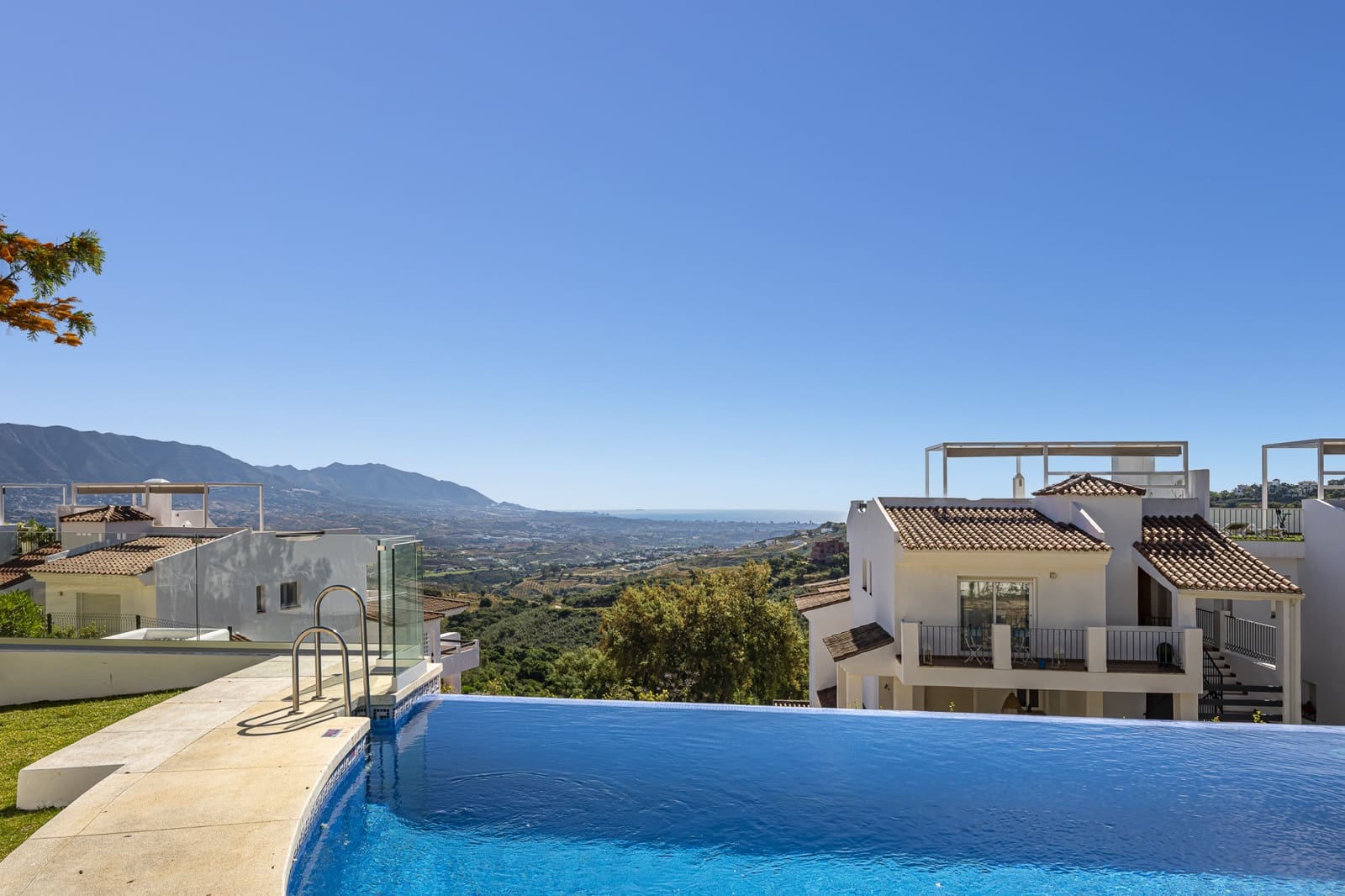 2 chambre Appartement à vendre à Marbella avec piscine garage - 500 000 € (Ref: 9578284)