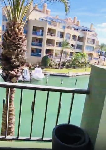 2 sovrum Lägenhet till salu i Sotogrande, San Roque med pool garage - 519 000 € (Ref: 9581403)