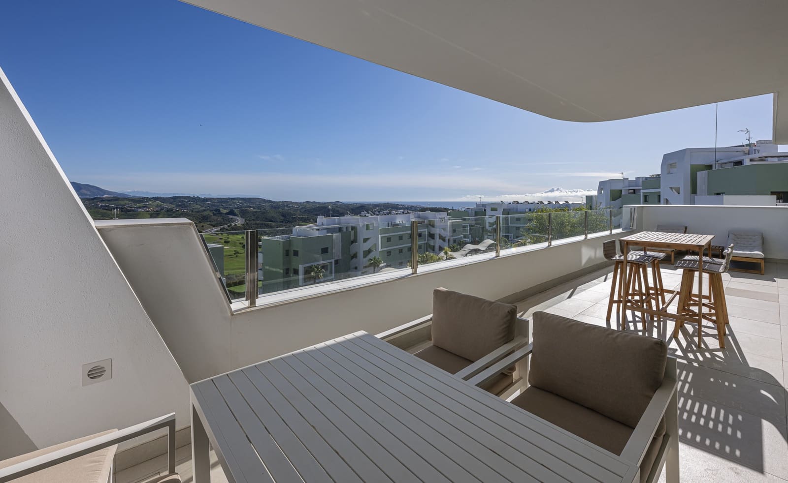 2 sypialnia Apartament na sprzedaż w Mijas Costa z basenem garażem - 429 000 € (Ref: 9640051)