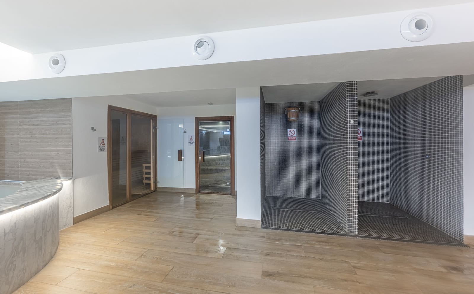 2 sypialnia Apartament na sprzedaż w Mijas Costa z basenem garażem - 429 000 € (Ref: 9640051)