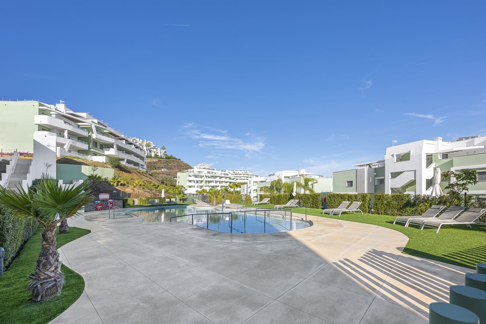 2 sypialnia Apartament na sprzedaż w Mijas Costa z basenem garażem - 429 000 € (Ref: 9640051)