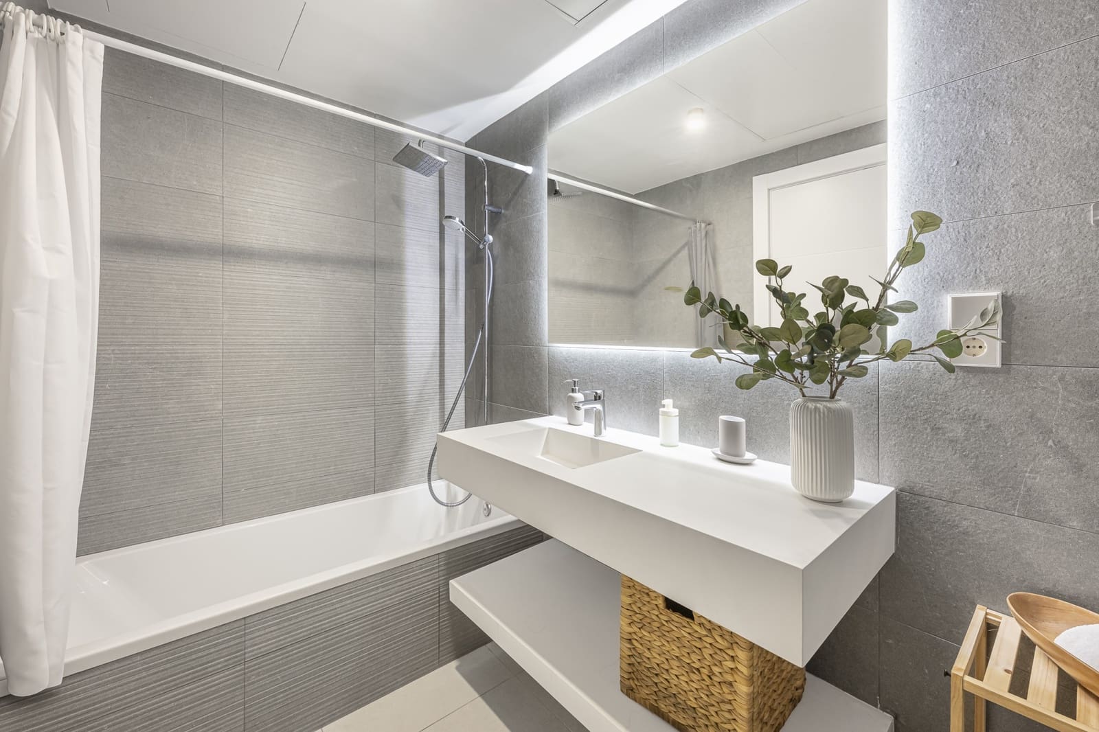 2 sypialnia Apartament na sprzedaż w Mijas Costa z basenem garażem - 429 000 € (Ref: 9640051)