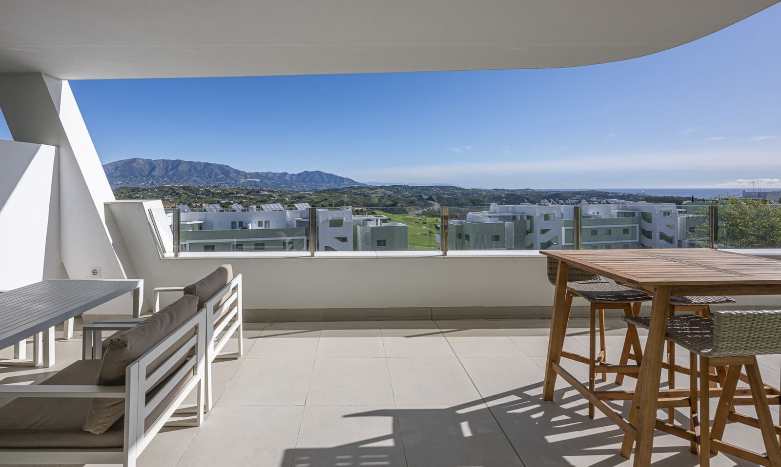 2 sypialnia Apartament na sprzedaż w Mijas Costa z basenem garażem - 429 000 € (Ref: 9640051)