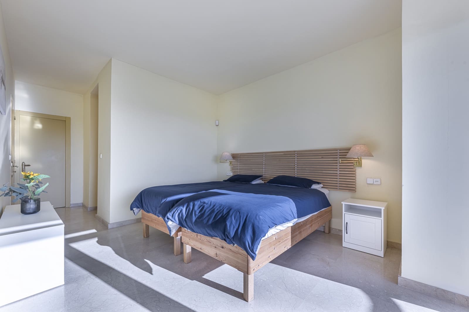 Apartamento de 1 habitación en Marbella en venta con piscina garaje - 549.000 € (Ref: 9790233)