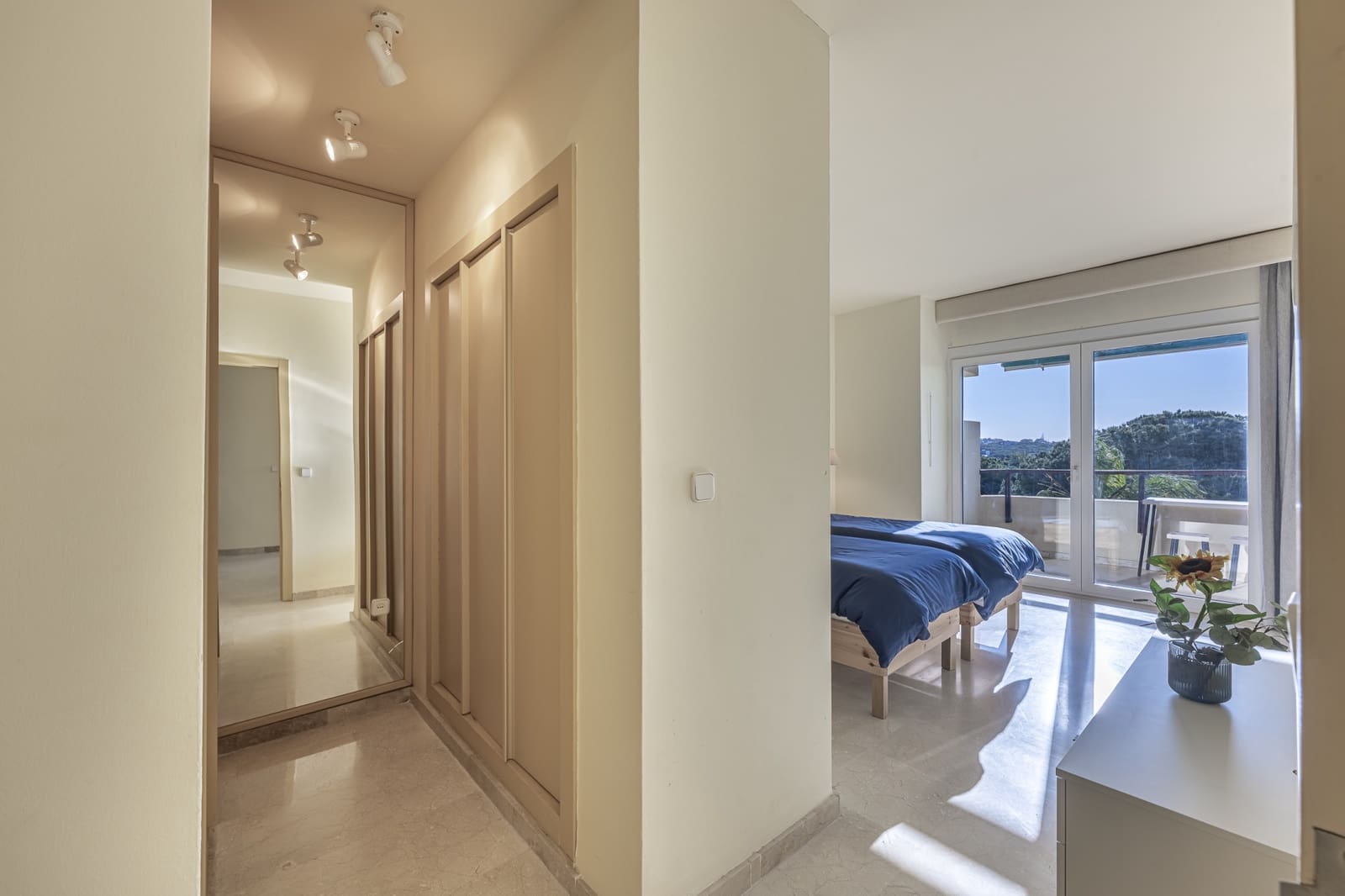 1 sovrum Lägenhet till salu i Marbella med pool garage - 439 000 € (Ref: 9790233)