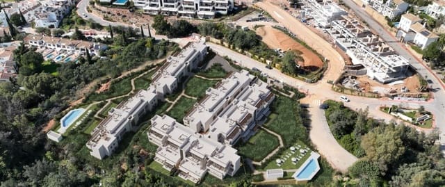 2 chambre Appartement à vendre à Marbella avec piscine garage - 460 000 € (Ref: 9895738)