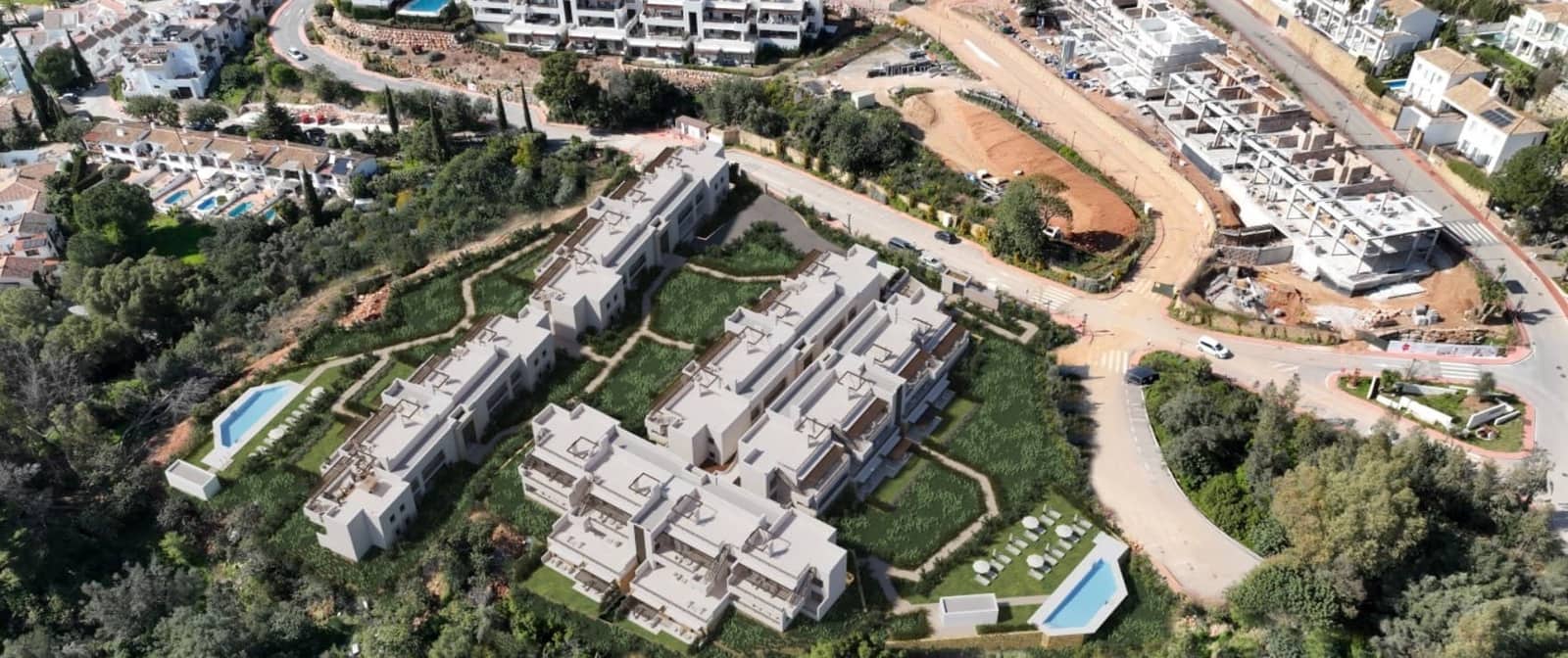 3 chambre Penthouse à vendre à Marbella avec piscine garage - 630 000 € (Ref: 9895739)