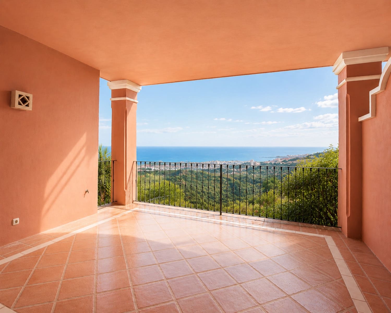 2 sovrum Lägenhet till salu i Marbella med pool garage - 449 000 € (Ref: 9912489)