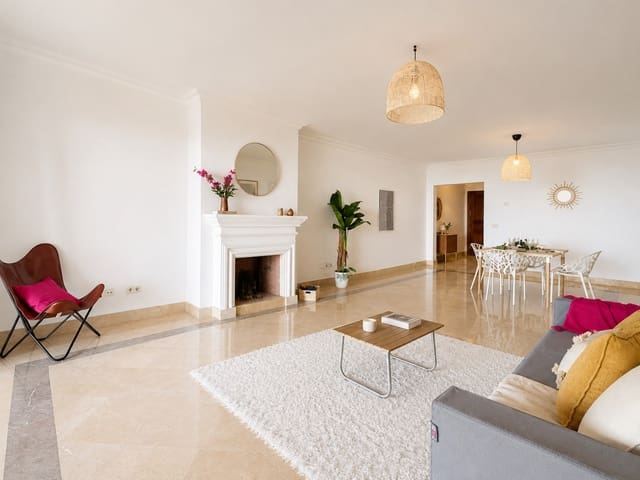 2 sovrum Lägenhet till salu i Marbella med pool garage - 449 000 € (Ref: 9912489)