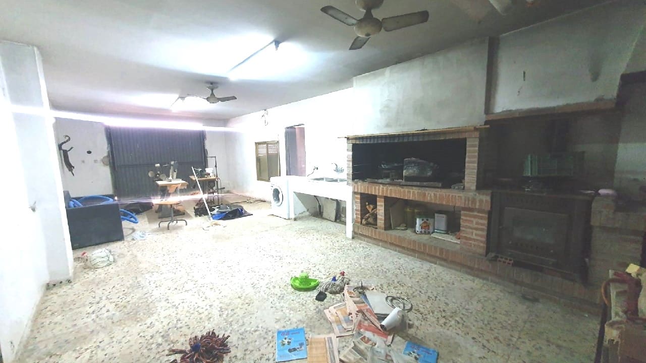 4 Zimmer Finca/Landgut zu verkaufen in Albatera mit Pool Garage - 230.000 € (Ref: 10046326)