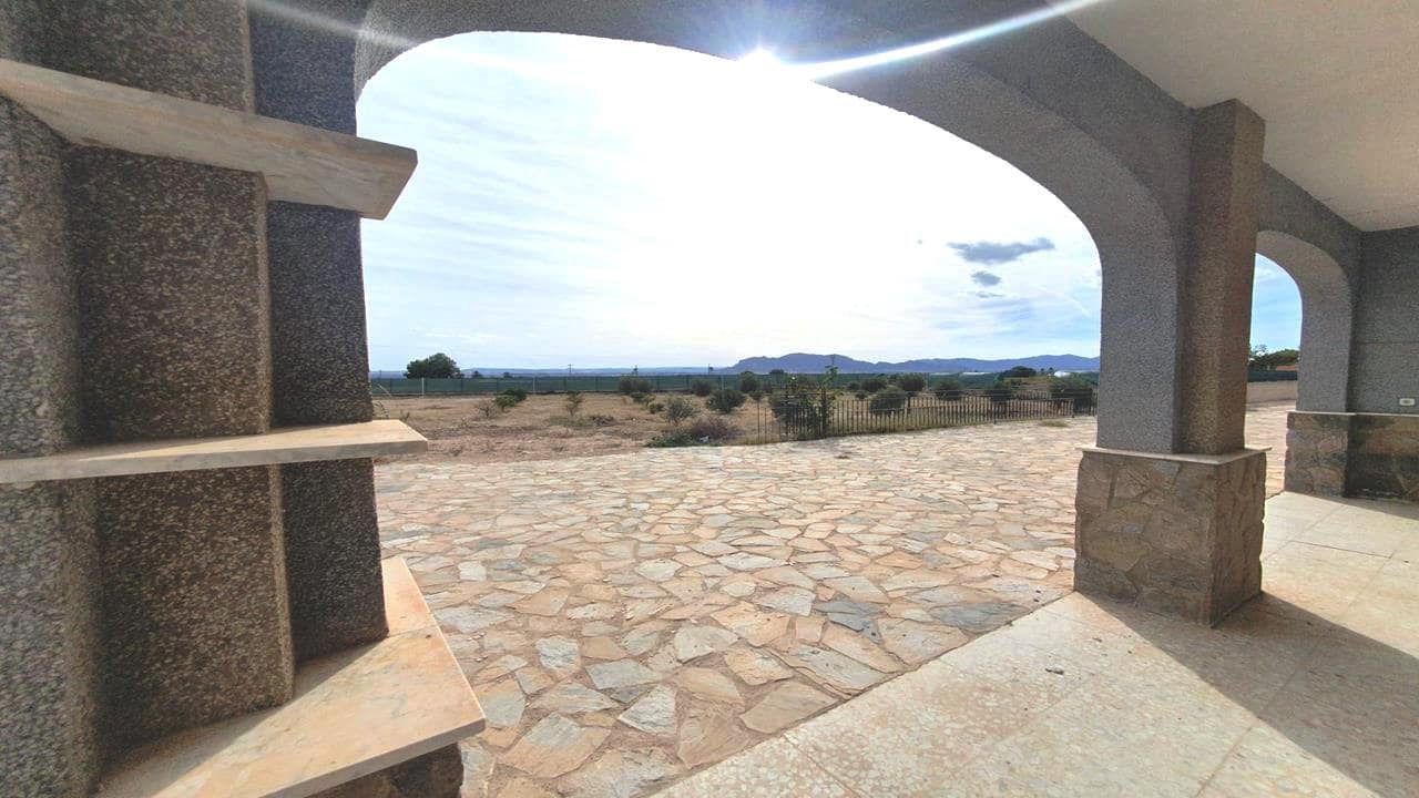 4 Zimmer Finca/Landgut zu verkaufen in Albatera mit Pool Garage - 230.000 € (Ref: 10046326)