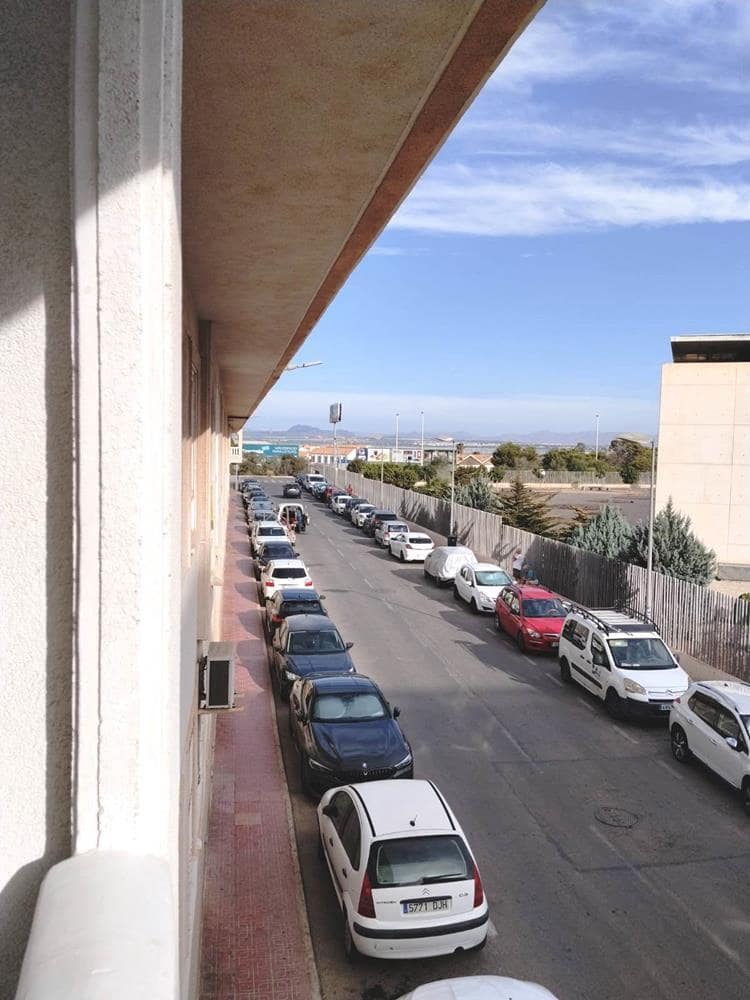 1 Zimmer Apartment zu verkaufen in Torrevieja mit Pool - 127.500 € (Ref: 10060565)