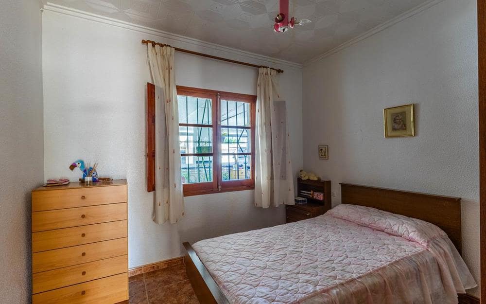 4 soveværelse Finca/Landehus til salg i La Matanza med garage - € 244.995 (Ref: 10060875)