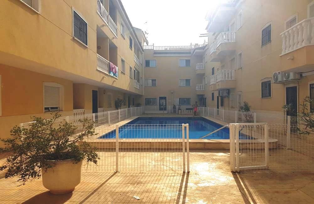 2 Zimmer Apartment zu verkaufen in Formentera del Segura mit Pool - 127.000 € (Ref: 10060908)