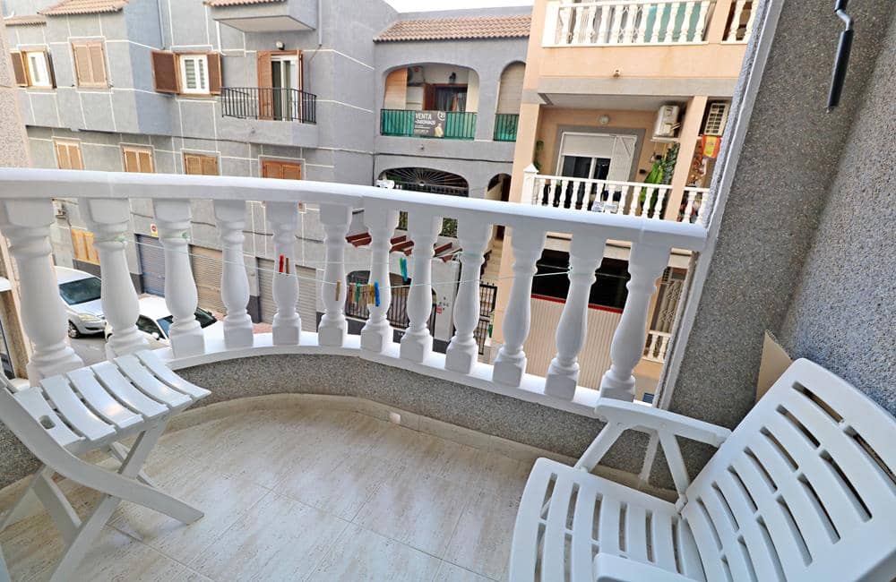 2 Zimmer Apartment zu verkaufen in Torrevieja - 134.500 € (Ref: 10060981)