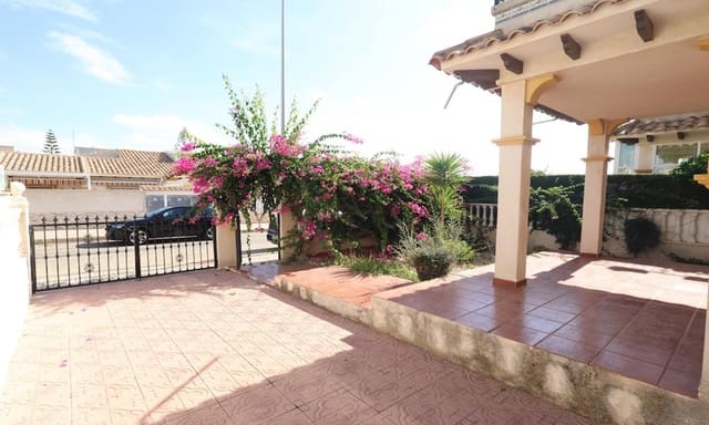 2 makuuhuone Omakotitalo myytävänä paikassa Playa Flamenca, Orihuela mukana uima-altaan 
autotalli - 240 000 € (Ref: 10073362)