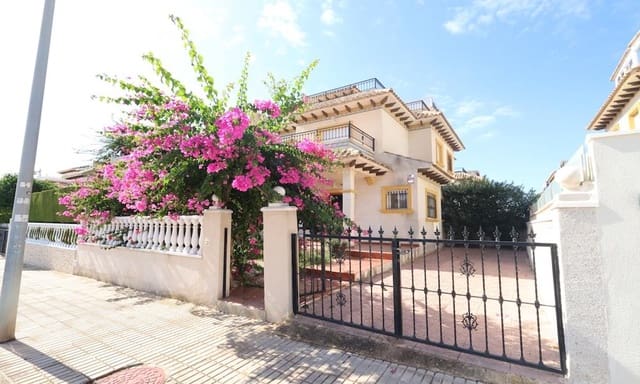 2 makuuhuone Omakotitalo myytävänä paikassa Playa Flamenca, Orihuela mukana uima-altaan 
autotalli - 240 000 € (Ref: 10073362)