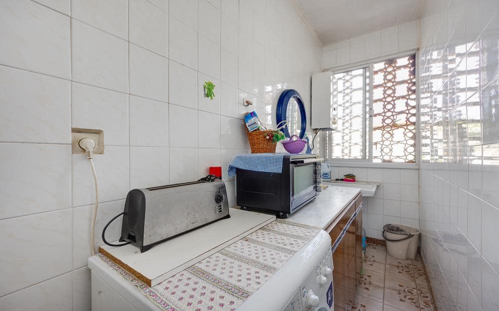 3 soveværelse Lejlighed til salg i Torrevieja - € 139.500 (Ref: 10074609)