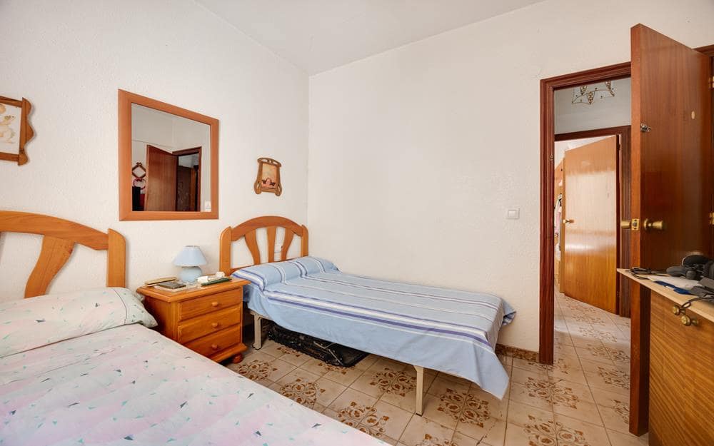 3 soveværelse Lejlighed til salg i Torrevieja - € 139.500 (Ref: 10074609)