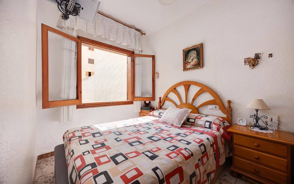3 soveværelse Lejlighed til salg i Torrevieja - € 139.500 (Ref: 10074609)