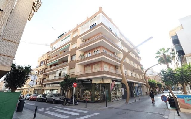 3 sovrum Lägenhet till salu i Centro - Muelle Pesquero, Torrevieja - 210 000 € (Ref: 10074617)