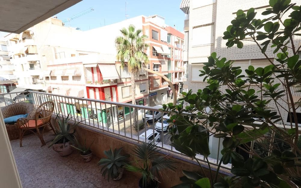3 sovrum Lägenhet till salu i Torrevieja - 210 000 € (Ref: 10074617)