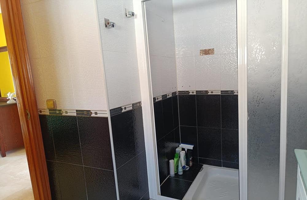 4 sypialnia Willa na sprzedaż w Fortuna z basenem garażem - 339 950 € (Ref: 10076775)