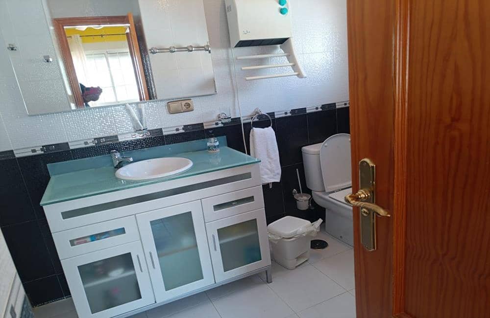 4 sypialnia Willa na sprzedaż w Fortuna z basenem garażem - 339 950 € (Ref: 10076775)