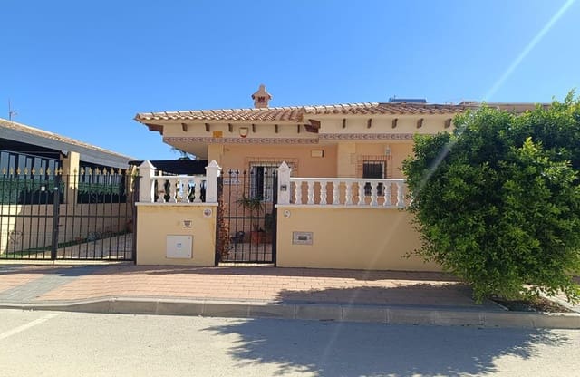 3 sypialnia Willa na sprzedaż w Fortuna z basenem garażem - 259 950 € (Ref: 10076818)