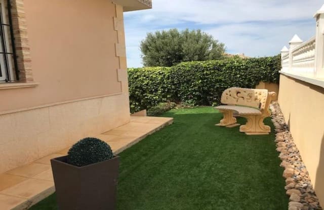3 sypialnia Willa na sprzedaż w Fortuna z basenem garażem - 259 950 € (Ref: 10076818)