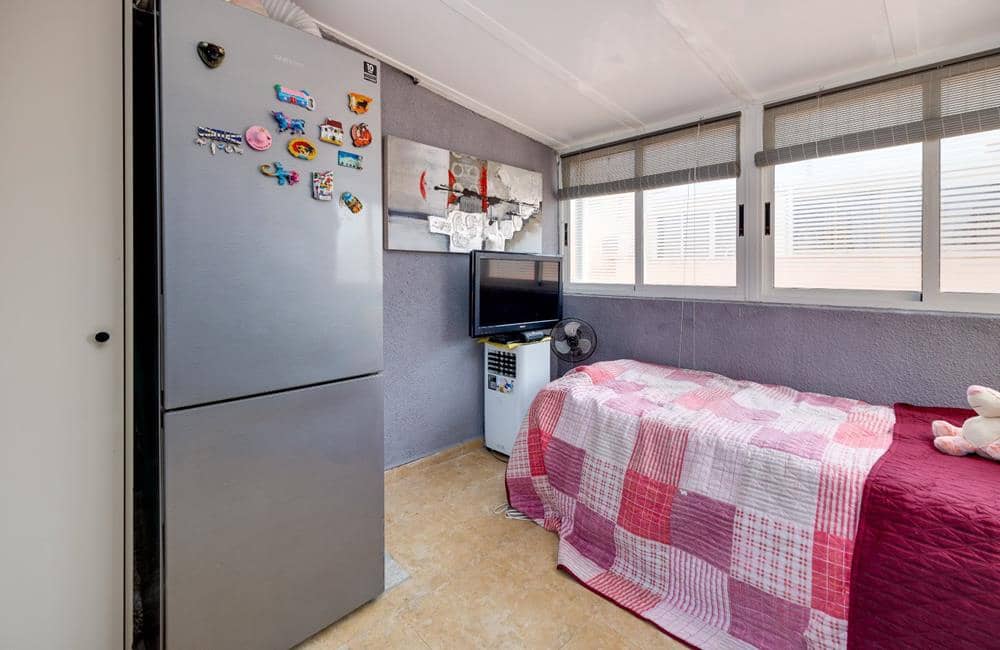 2 sovrum Lägenhet till salu i Torrevieja med pool - 124 995 € (Ref: 10076982)