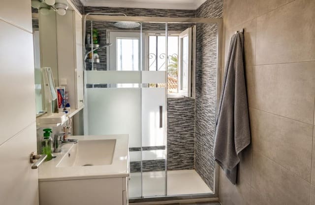 2 soveværelse Lejlighed til salg i Los Frutales, Torrevieja - € 194.900 (Ref: 10077219)