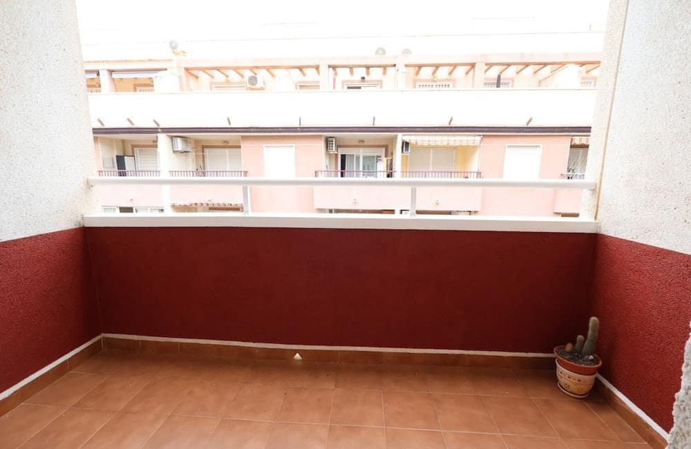 2 sypialnia Apartament na sprzedaż w Torrevieja z basenem - 134 000 € (Ref: 10082078)