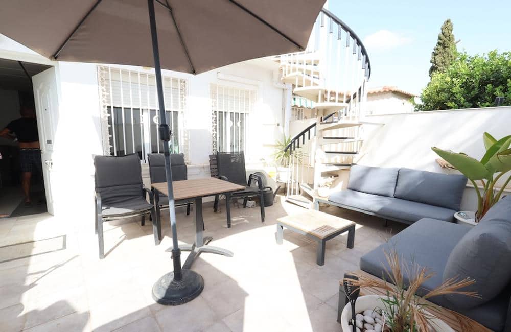 3 soveværelse Bungalow til salg i La Torreta med swimmingpool garage - € 145.000 (Ref: 10090007)