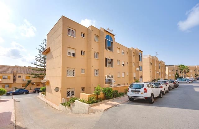2 Zimmer Apartment zu verkaufen in La Mata, Torrevieja mit Pool - 219.500 € (Ref: 10093805)