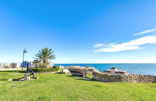 2 Zimmer Apartment zu verkaufen in La Mata, Torrevieja mit Pool - 219.500 € (Ref: 10093805)