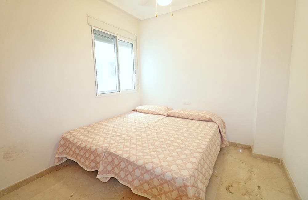 2 soveværelse Lejlighed til salg i Torrevieja - € 154.500 (Ref: 10098758)