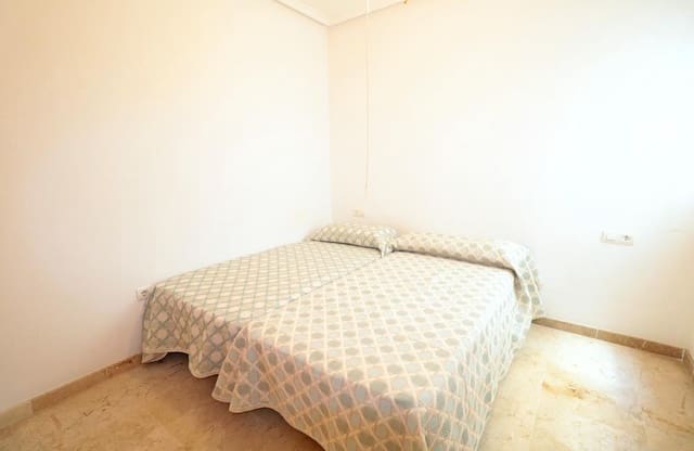 2 soveværelse Lejlighed til salg i Las Piscinas Naturales, Torrevieja - € 154.500 (Ref: 10098758)