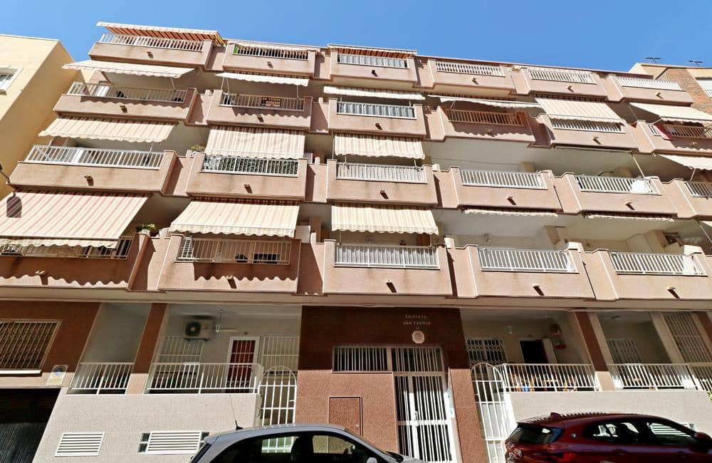 2 soveværelse Lejlighed til salg i Torrevieja - € 154.500 (Ref: 10098758)