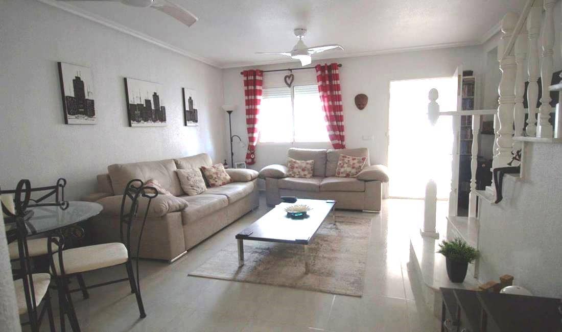 3 bedroom Townhouse for sale in La Florida with pool garage - € 199,000 (Ref: 10120502)