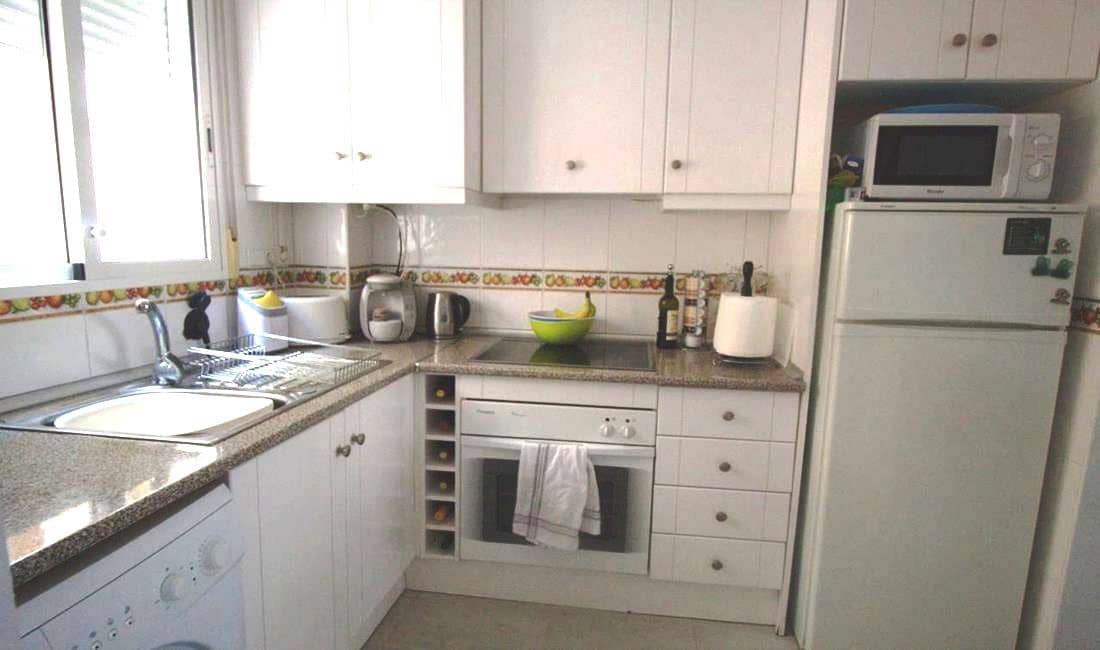 3 bedroom Townhouse for sale in La Florida with pool garage - € 199,000 (Ref: 10120502)