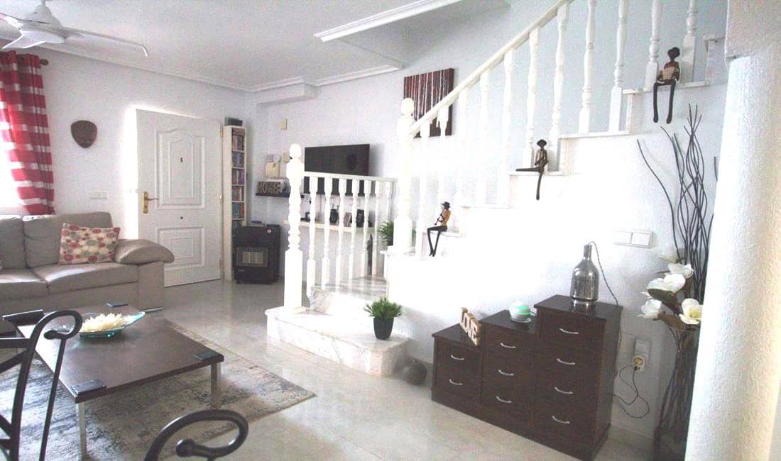 3 bedroom Townhouse for sale in La Florida with pool garage - € 199,000 (Ref: 10120502)