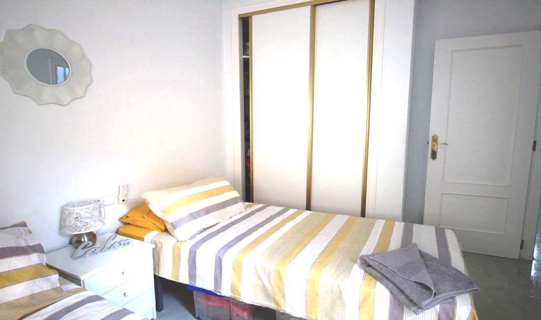3 bedroom Townhouse for sale in La Florida with pool garage - € 199,000 (Ref: 10120502)