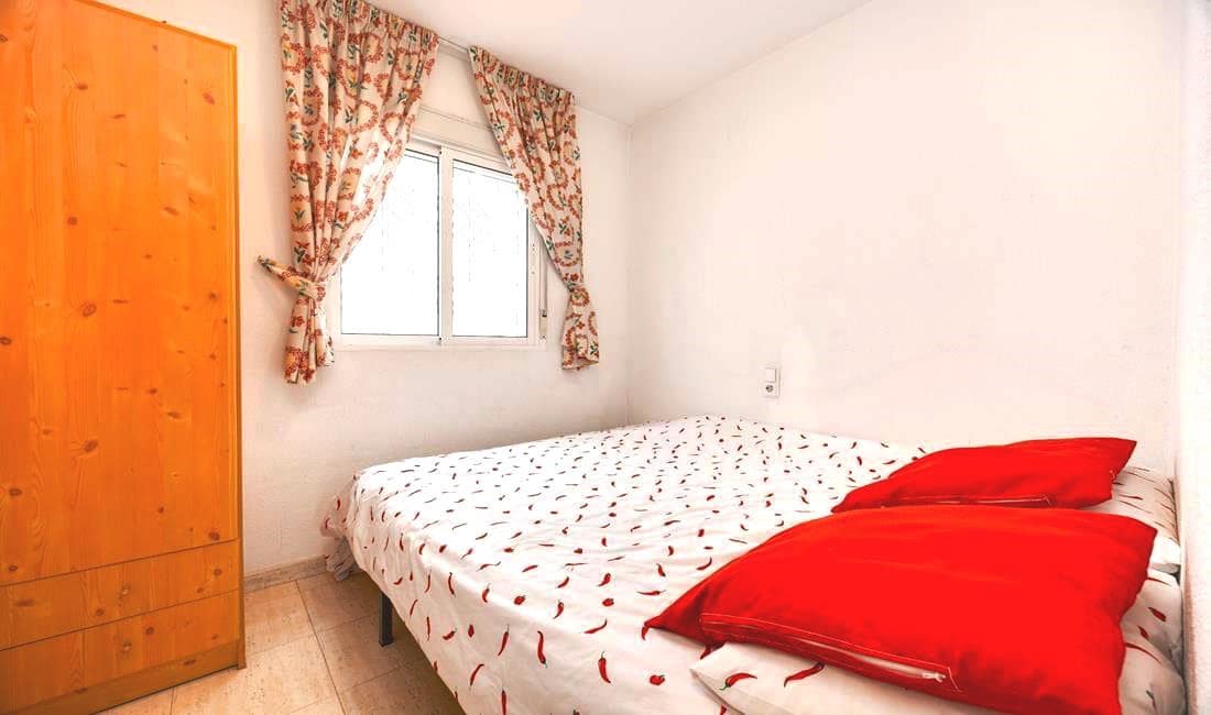 2 bedroom Apartment for sale in Torrevieja with pool - € 124,995 (Ref: 10130992)