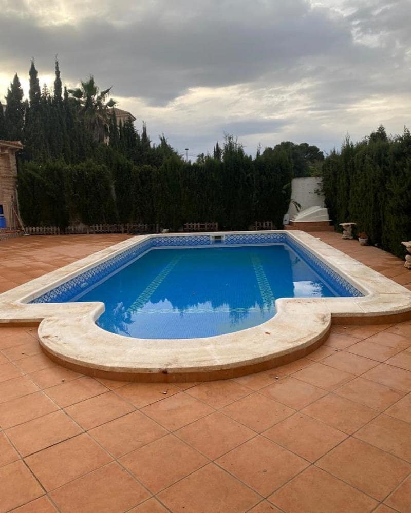 Pareado de 3 habitaciones en Torrevieja en venta con piscina garaje - 348.000 € (Ref: 10135199)