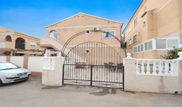 2 sovrum Lägenhet till salu i La Zenia, Orihuela med pool garage - 165 000 € (Ref: 10144853)